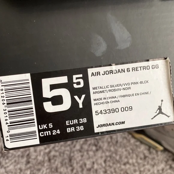 Air Jordan 6 Retro Metallic Silver/Pink/Black Youth size 5.5 - Picture 8 of 8